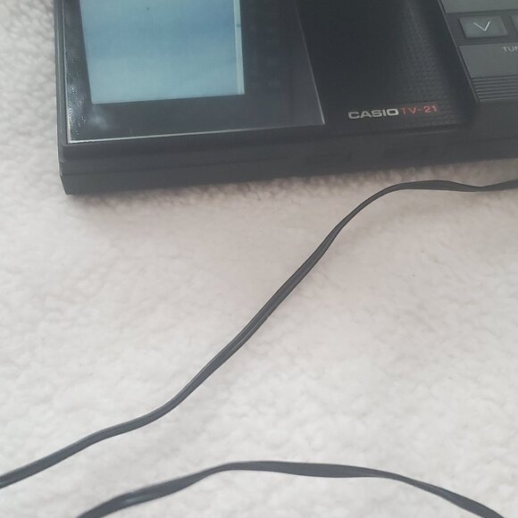 Vintage CASIO TV-21 POCKET TELEVION / TV with Back Light Combo - Picture 6 of 7